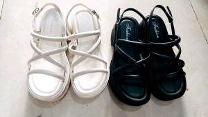 Sandal giày nhựa hoc sinh đi mưa nữ độn đế 5 cm thời trang quai chéo siêu xinh sz 35_39