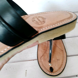 Sandal terumpah kulit pria/sandal jepit tarumpah kulit khas tasik