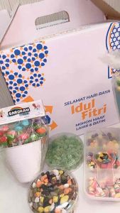 Paket Hampers permen “lolipop coklat krikil sticky dll)