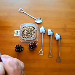 SEKOP/SENDOK MINI TAKAR MAKANAN & POOP PASIR HAMSTER BAHAN STAINLESS
