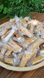 1kg Kẹo Thèo Lèo Cốt Dừa Vị Dừa Sữa Đặc Sản Bến Tra - Mai Ngọc Food