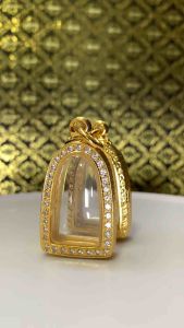 กรอบพระสำเร็จรูป งานจิวเวลรี่ทองอิตาลี ทรงหลวงปู่ทวดพิมพ์เล็ก (ขนาดหน้ากระจก 1.7x2.8 cm.) รหัส 863