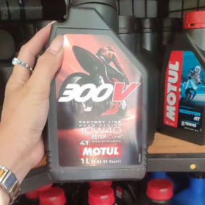 MOTUL 300V FACTORY LINE ROAD RACING 10W40 1L 100% SYNTHETIC ESTER CORE