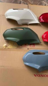 ฝาครอบถังน้ำมันเชื้อเพลง ซ้าย-ขวา Honda CB150R 2018-2019 อะไหล่แท้เบิกศูนย์