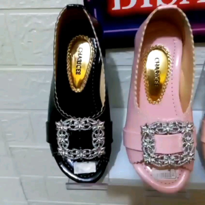 sandal anak perempuan hak balet ujung kosong gesper wl 12