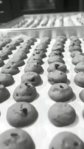 COOKIES WITH MELTED CHOC 🍫