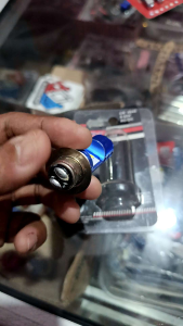 Lampu led xenon 2 sisi 8 mata soket H6Merk cr7 universal