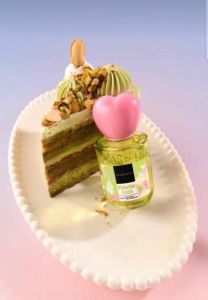 Scarlett Whitening Extrait De Parfum Pistachio Crush 30ml