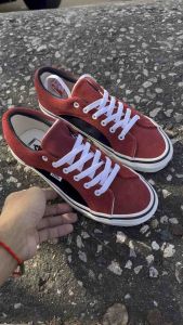 วันนี้ทางร้านมีสินค้ารุ่นใหม่มาค่ะแต่สินค้าของมือสองไม่มีใบรับประกันแต่คุณภาพดีใส่สบายค่ะรุ่นนี้ขายดีมากเลยค่ะมีคนสั่งของไปทุกวันค่ะ