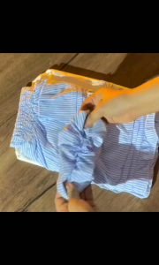 Set áo thun đính nơ phối chân váy xếp ly xinh xắn