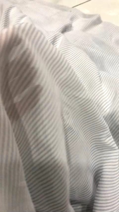 vải voan sọc dọc nhí màu xám _( khổ 1m5) may đầm váy áo thiết kế  vv