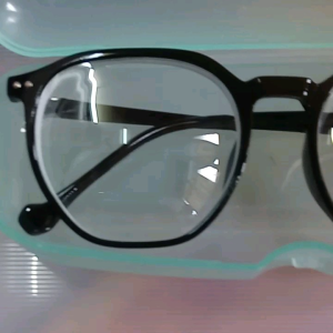 Cermin Mata Rabun Jauh Uniseks