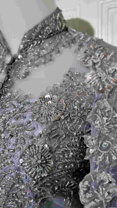 Set Kebaya Tunik Silver: Kebaya Modern yang Elegan