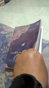 📚 Novel Waktunya Pulang oleh Febriana Jauhari. * Judul: Novel Waktunya Pulang. 📝 * Penulis: Febriana Jauhari.