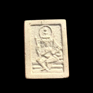 พระพูทธ์เจ้าเหนือพรหม พิมพ์กลาง หลวงปู่ดู่ วัดสะแก จัดสร้างในปี 2519