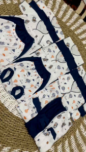 Paket 45 PCS Paket Brojol Paket Lahiran Lengkap Baju dan Celana Bayi Baru Lahir New Born Cewek-Cowok Paket Hemat Bayi Baru Lahir SNI gift hadiah lahiran