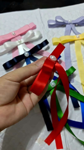 กิ๊บติดผมโบว์ กิ๊บติดผมน่ารักๆ โบว์ ริบบิ้นขนาดครึ่งนิ้ว สินค้างานประดิษฐ์ สินค้าพร้อมส่ง สิ่งค้างานสวยๆ (ขายเป็นคู่)