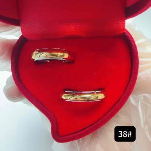 Italy 10k Wedding Ring with Free Box - Magnificent Gold Design for Every Look and Wardrobe Coordination