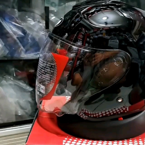 Helm KYT Kyoto R Solid Black & Glossy Helm Hall Face: Panduan Lengkap