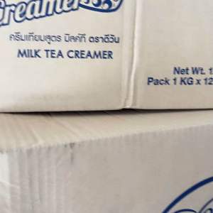 ยกลังครีมเทียมสูตรมิ้วทีตาดีวันหนึ่งลังบรรจุ 12 ถุงรวมน้ำหนัก 12 กิโล