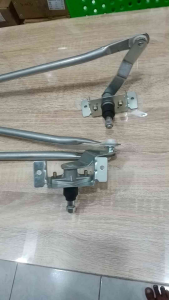 Wiper Link Assy Truck Nissan CWA/CWB - 520