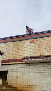 Semprotan Air Cuci Motor Mobil dan Tanaman Bahan Kuningan