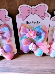 Jepit Rambut Sanrio Set 2pcs: Aksesori Rambut Desain Lucu