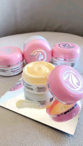 Cream WSC 2in1 BPOM Glowing Whiteing Free Gift