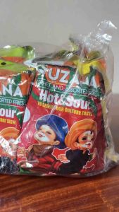 YUZANA ถั่วยำใบชาพม่า ယုဇနလက်ဖက်သုပ် (1 แพ็ค 10 ซอง)