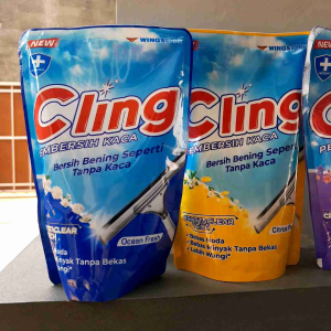 Cling Pembersih Kaca Murah 425ml Refill