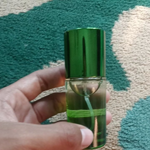 Parfum wanita/pria/AQUA KISS/Parfum rekomendasi/Parfum tahan lama