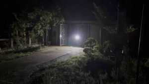 Đèn năng lượng mặt trời 200w