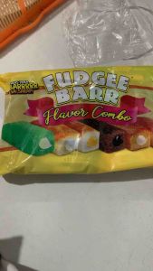Fudgee Barr Assorted 42g × 20s Moist and Flavorful Snack Cakes in Multiple Flavors