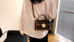 Tas Selempang Wanita Tas Fashion Import Kekinian