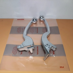 HANDLE REM SATU SET SCOOPY KARBU/SCOOPY LAMA KIRI KANAN SEPASANG
