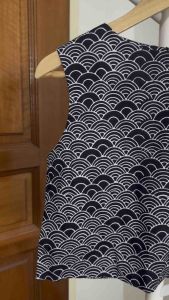 ❤️❤️New Lovely Black Wave Pattern M Size Top Sleeveless❤️❤️