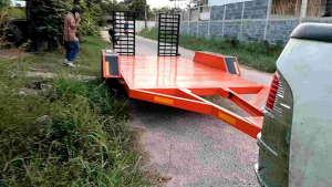 รถลากพ่วงขนย้ายรถเกี่ยวข้าวdc68/70บรรทุก4.5ตัน