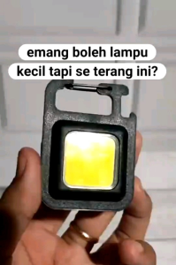 Gantungan Kunci Lampu Senter Camping Keychain Light Mini LED
