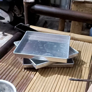 Loyang Kotak 18x18x2cm: Pemilihan & Penggunaan Untuk Kue Kering