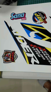 SUZUKI RAIDER 150 STAR DESIGN MOTORCYCLE STOCK DECALS (WATERPROOF NO FADE FULLY LAMINATED)
