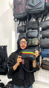 Tas Pria Bahan Kanvas Model 2in1 PEGE Vinson Model dengan Kombinasi Selempang dan Pouch Stripe - PG 9052