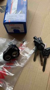 SGP SHUTTER SET W/ BLANK KEYS RAIDER 150 fi 37155–12811
