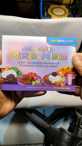 Adab Adab Makan & Minum Sesuai Sunnah Nabi Muhammad Shallallaahu alaihi wa sallam PUSTAKA IBNU UMAR