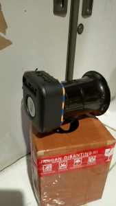 Speaker Mini Bluetooth Kombinasi Pikat Burung Ruak Ruak dengan Memori 1GB