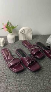 Sandal Flat Warna Burgundi Terbaru Viral Full Busa Anti Slip