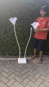 standing bunga hias lampu dekorasi pelaminan cabang 2 kelopak Bunga Motiv terompet/bunga artifisial/lampu hias/lampu tidur/giant flowers