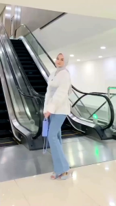 Highwaist Jeans Cutbray Loose Anti Ngatung Melar Tebal - Cutbray Taya - Celana Highwaist Cutbray Stretch Jeans Wanita