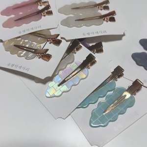 พร้อมส่ง กิ๊บติดผมใบไม้ กิ๊บติดผมแฟชั่นสไตล์เกาหลี 🌿🍀แพ็คคู่