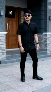 Kemeja Polos Pria Lengan Pendek Formal Kasual
