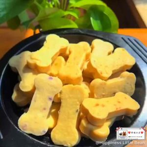 Crazy Dog cat Treats Cheese Egg Yolk Fruits Vegetables Bone & Cube 180g 狗狗零食芝士果蔬奶棒 奶酪块